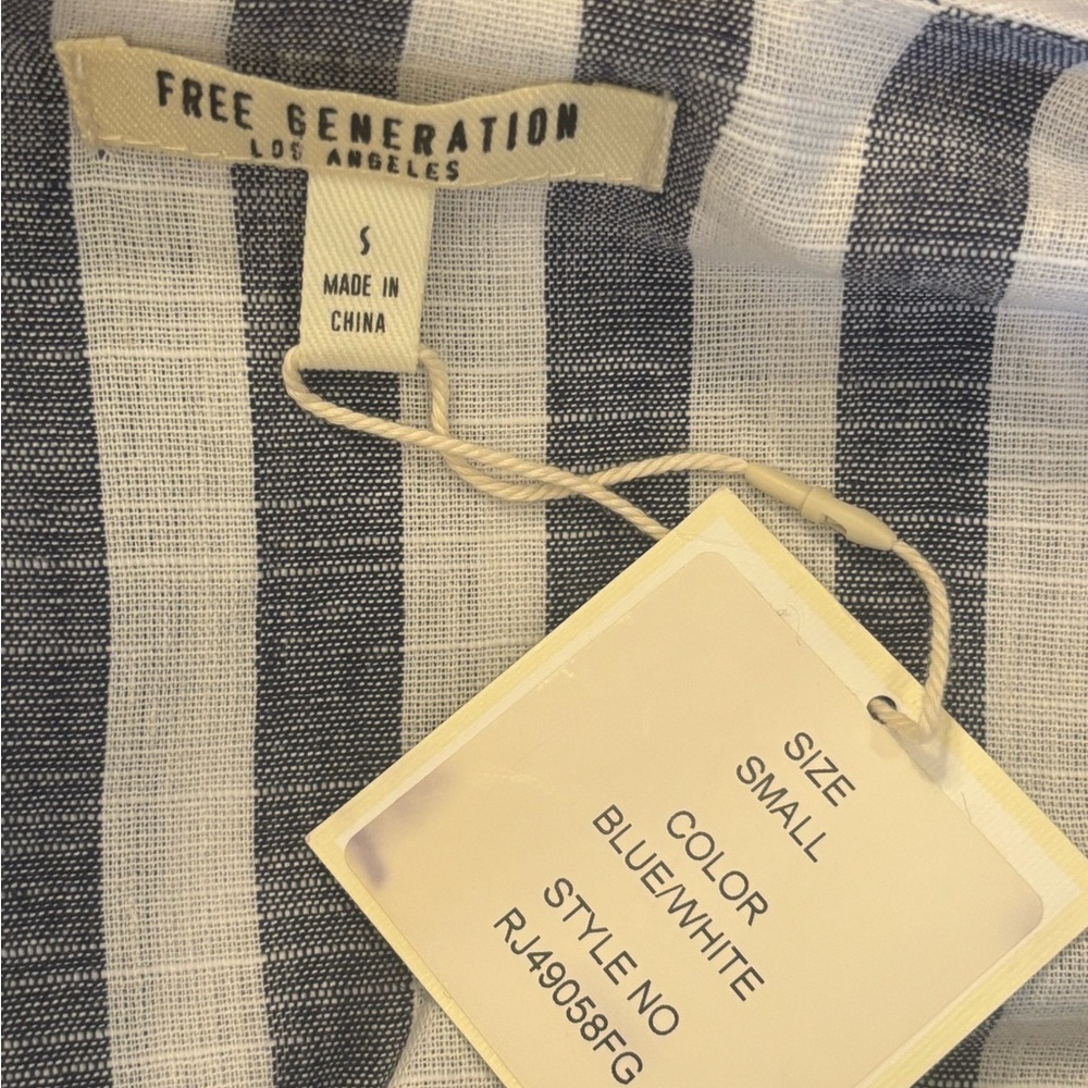 NWT Free Generation Ruffled Top - Picture 8 of 10